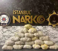 Beylikdüzü’nde zehir tacirlerine darbe: 21 kiloluk sevkiyata suçüstü