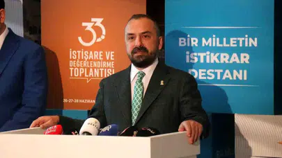 Sapanca'da 25. Yıl Mesaisi: AK Parti'nin Yol Haritası Şekilleniyor