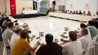 Menteşe’de eğitim zirvesi: Gelecek dönemin stratejileri masaya yatırıldı
