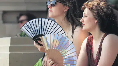 Termometreler alarm veriyor: Avrupa’yı kavuran sıcak hava dalgası rotasını Türkiye’ye çevirdi